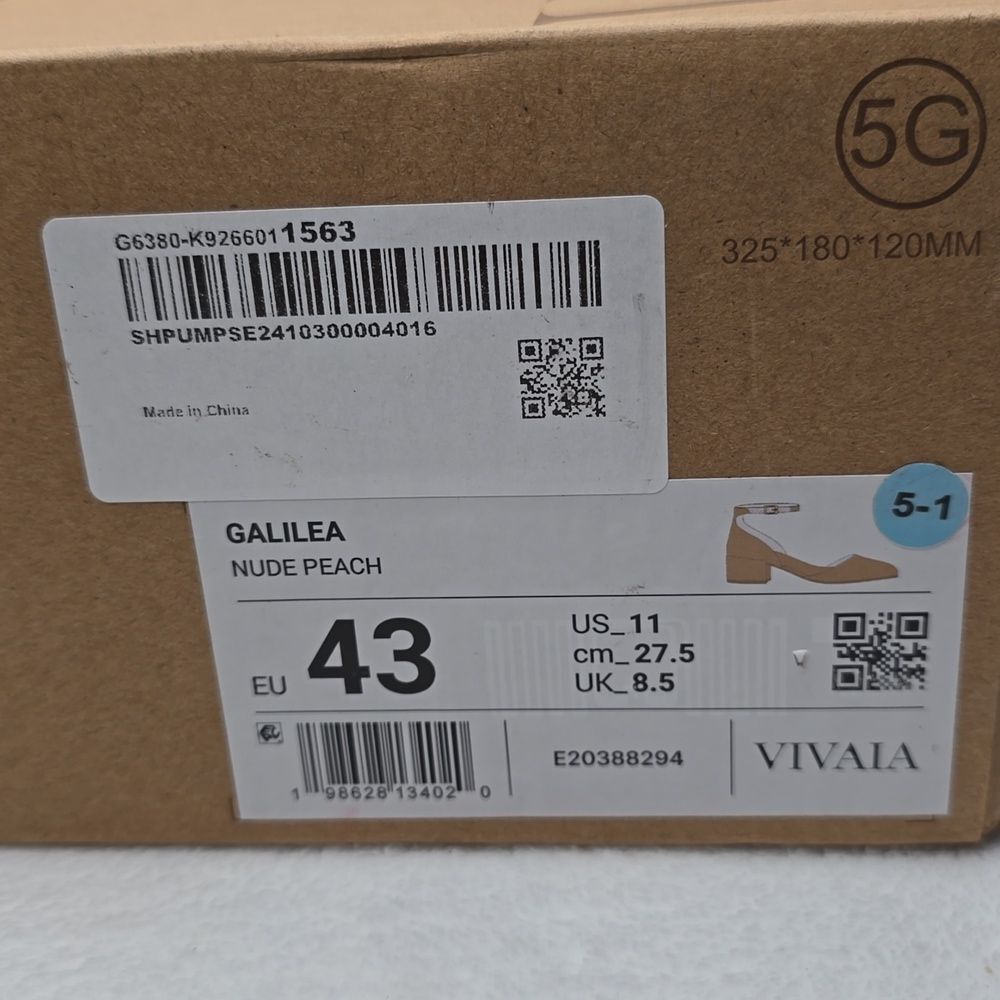 NIB Vivaia Pointed-Toe Stress FREE Block Heels (G… - image 8